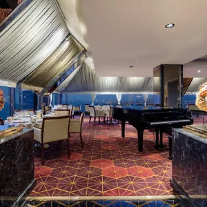 Hilton 5*, Izmir Tyrkiet